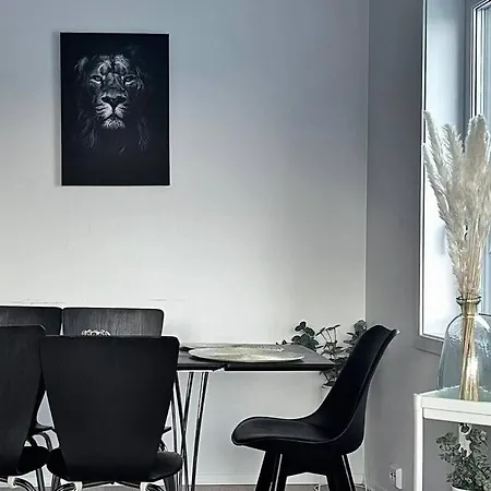 New Magnificent View Apartment Near The Centre Tromsø Esterno foto