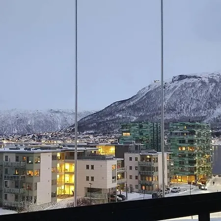 New Magnificent View Apartment Near The Centre Tromsø Esterno foto