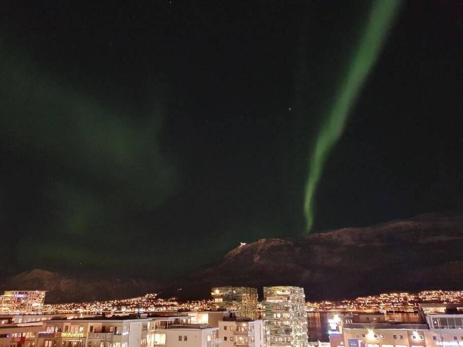 New Magnificent View Near The Centre Tromso